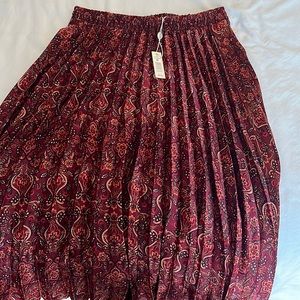 Cute flowy skirt